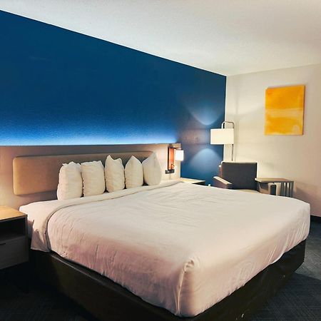Comfort Inn & Suites Sheboygan I-43 מראה חיצוני תמונה