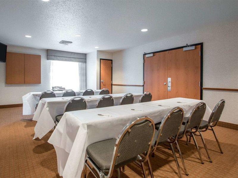 Comfort Inn & Suites Sheboygan I-43 מראה חיצוני תמונה