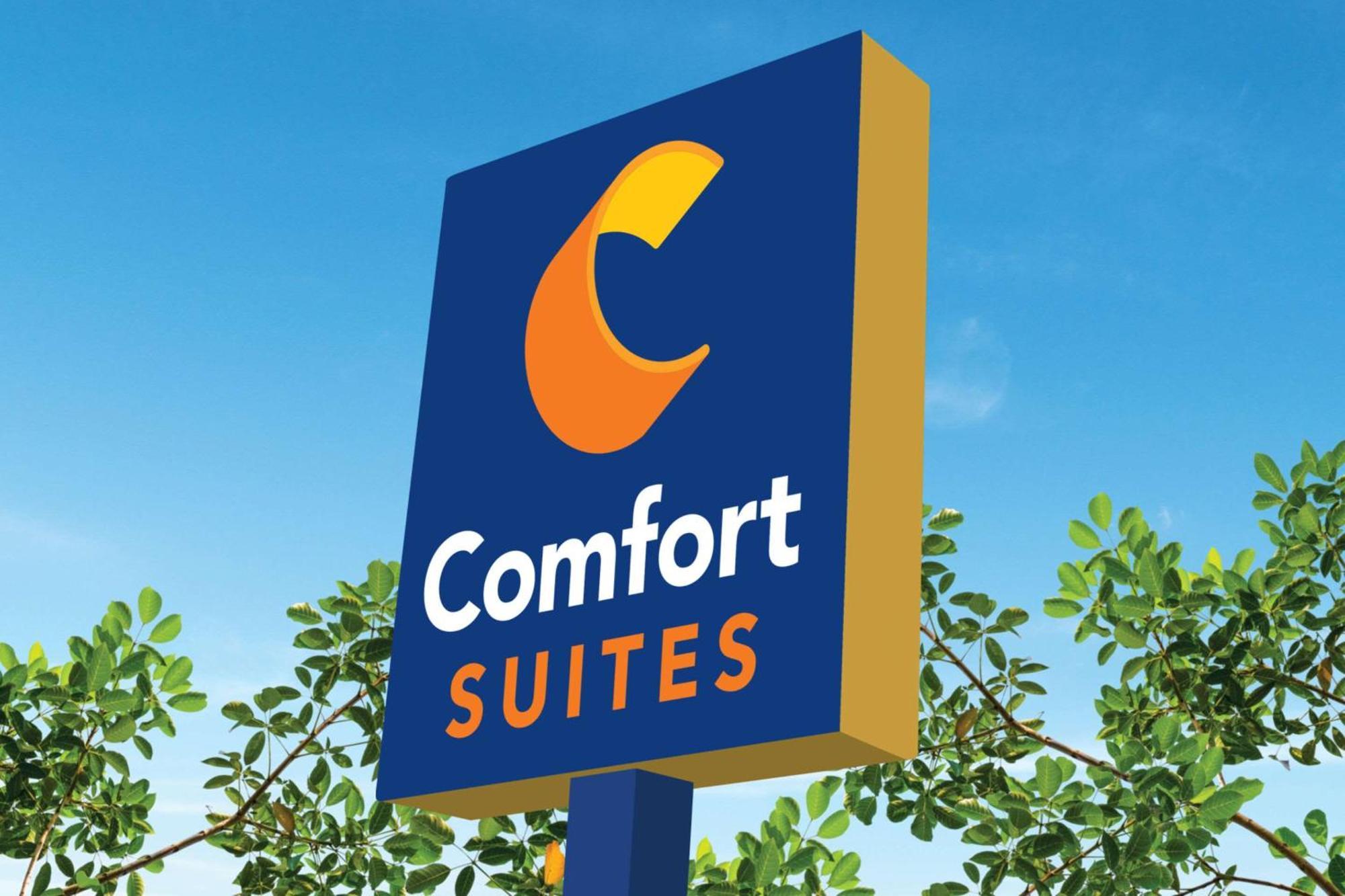 Comfort Inn & Suites Sheboygan I-43 מראה חיצוני תמונה