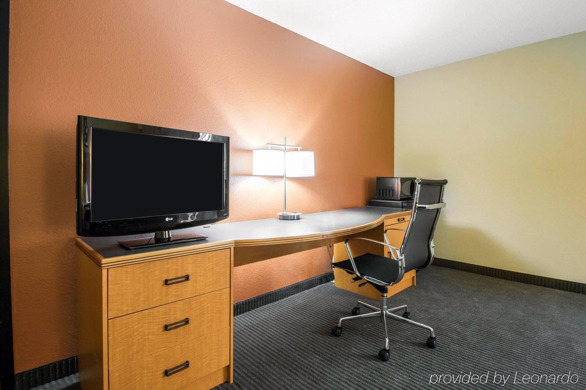 Comfort Inn & Suites Sheboygan I-43 מראה חיצוני תמונה