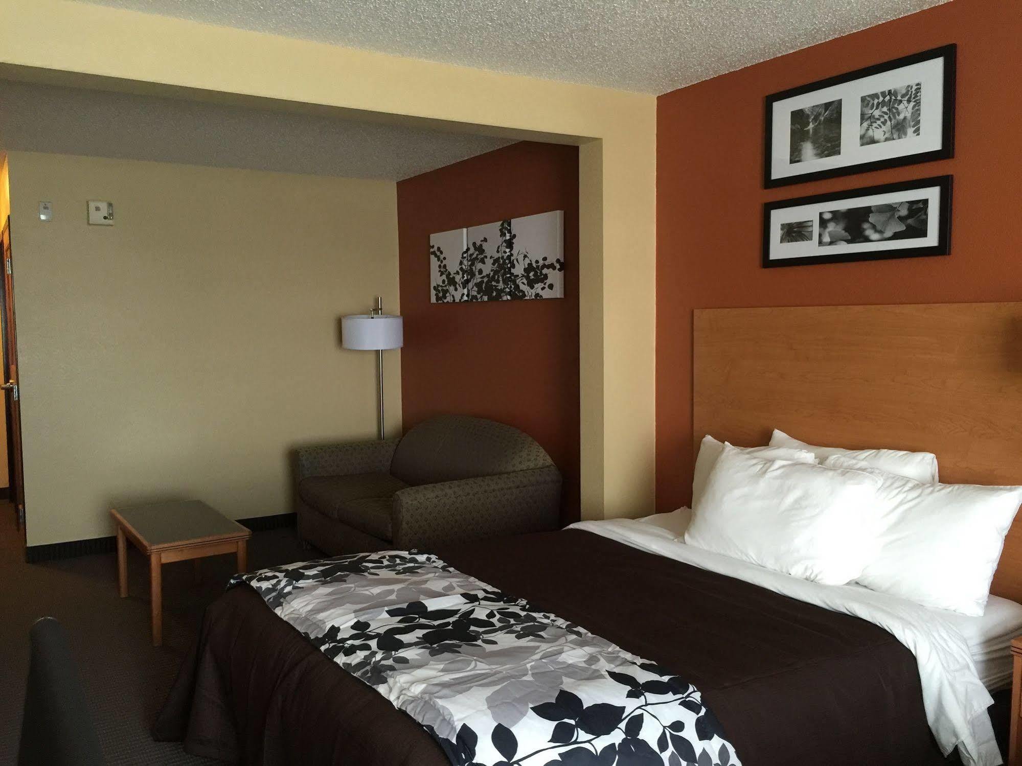 Comfort Inn & Suites Sheboygan I-43 מראה חיצוני תמונה