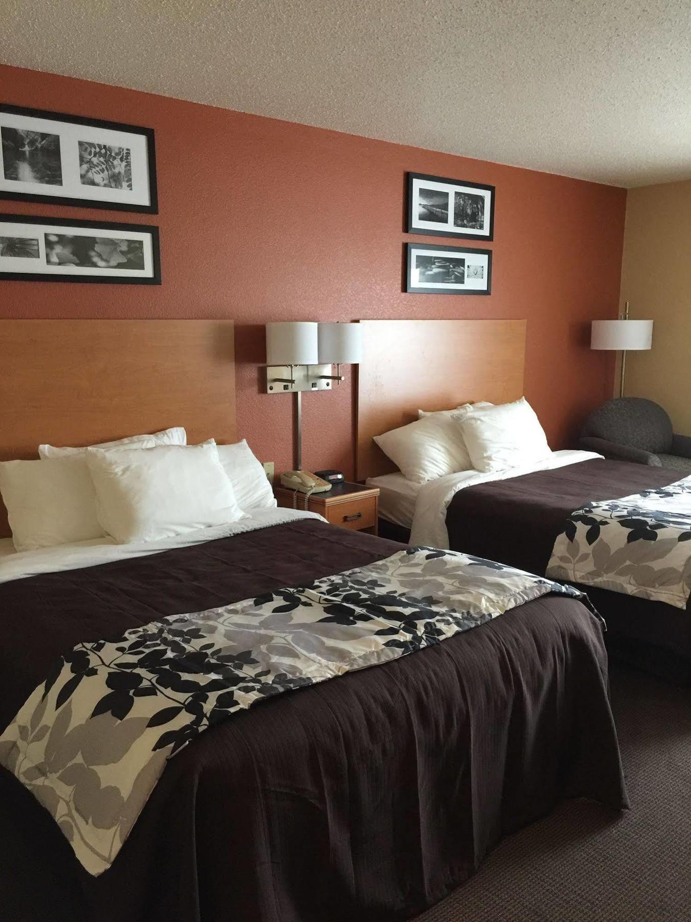 Comfort Inn & Suites Sheboygan I-43 מראה חיצוני תמונה
