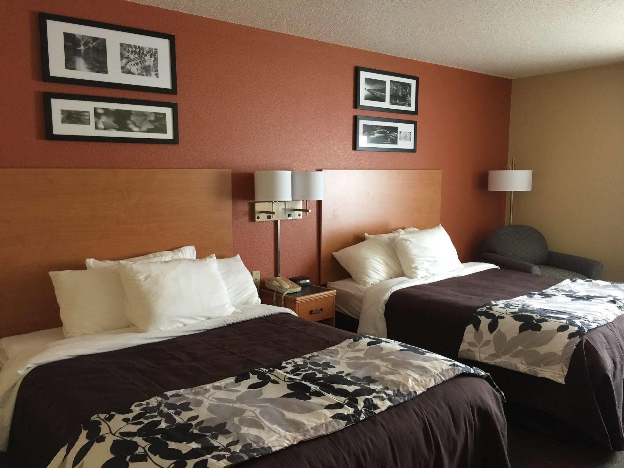 Comfort Inn & Suites Sheboygan I-43 מראה חיצוני תמונה