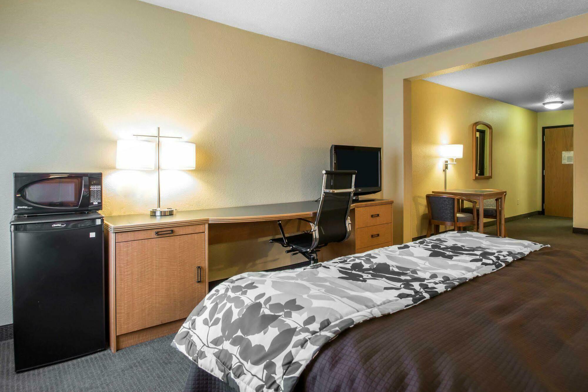 Comfort Inn & Suites Sheboygan I-43 מראה חיצוני תמונה